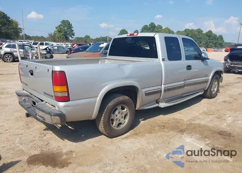 2000 Chevrolet Silverado 1500 Ls z USA, uszkodzony, nr VIN 1GCEC19T2YZ291771